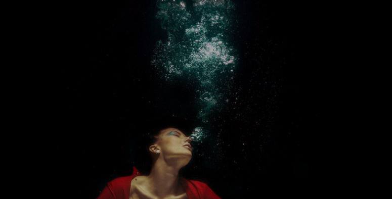 Drowning woman